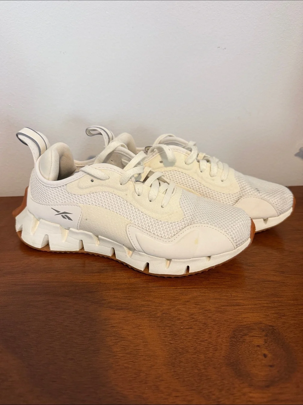 Reebok Kids Cream White Mesh Sneakers with Gum Sole Accents